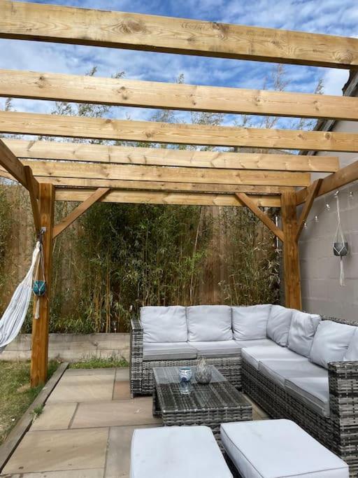 Modern, Central Bungalow With Large Garden Bournemouth Exterior photo
